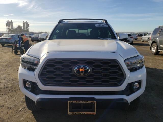 Photo 4 VIN: 3TMDZ5BN2MM118776 - TOYOTA TACOMA DOU 