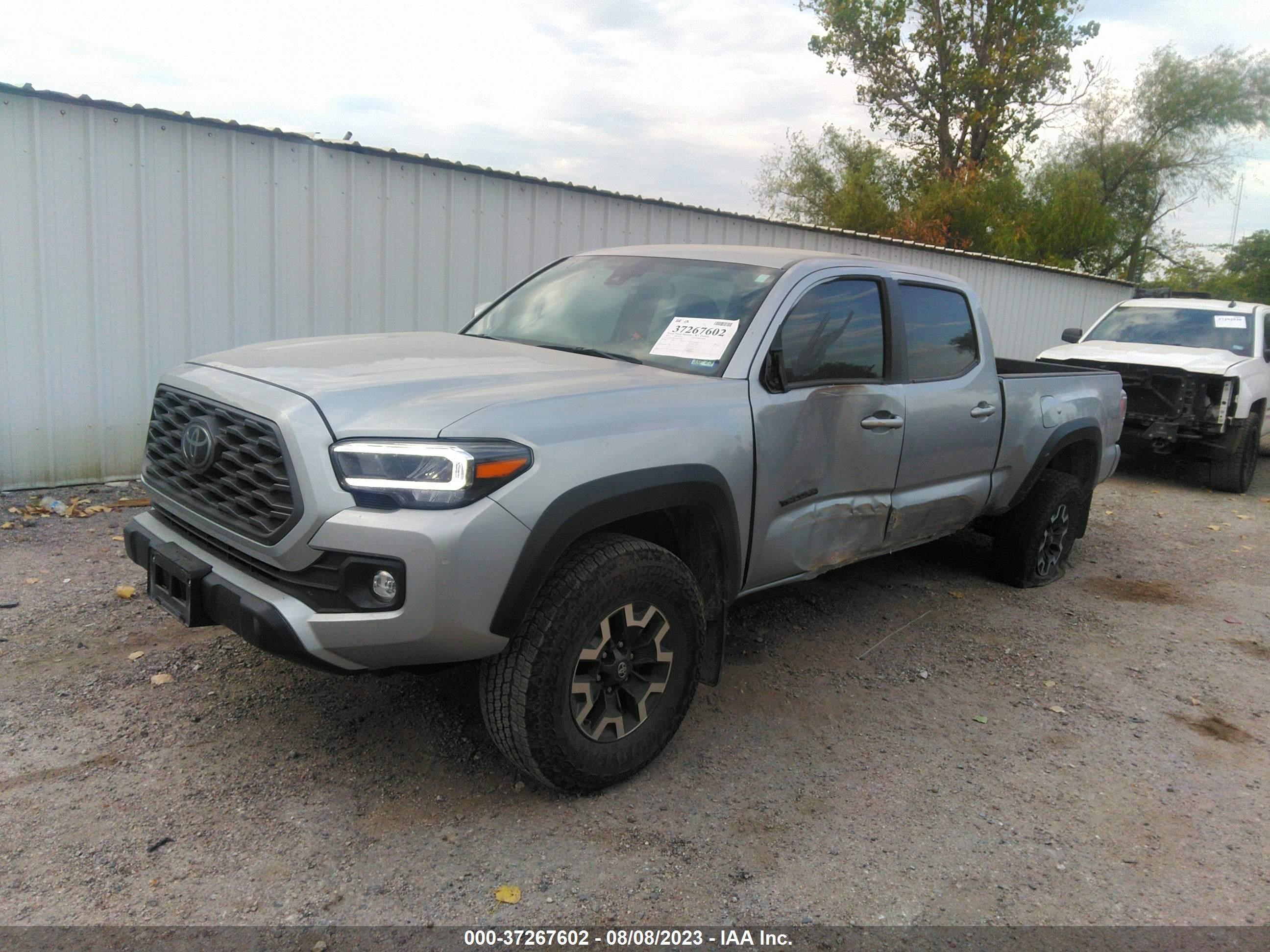 Photo 1 VIN: 3TMDZ5BN3NM123065 - TOYOTA TACOMA 