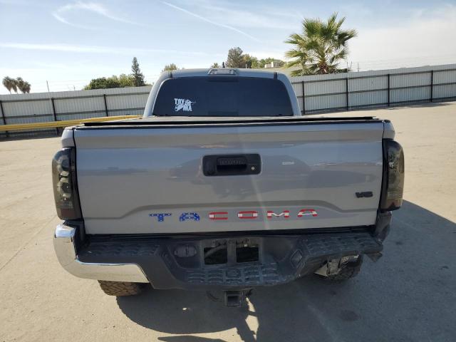 Photo 5 VIN: 3TMDZ5BN4JM048659 - TOYOTA TACOMA DOU 