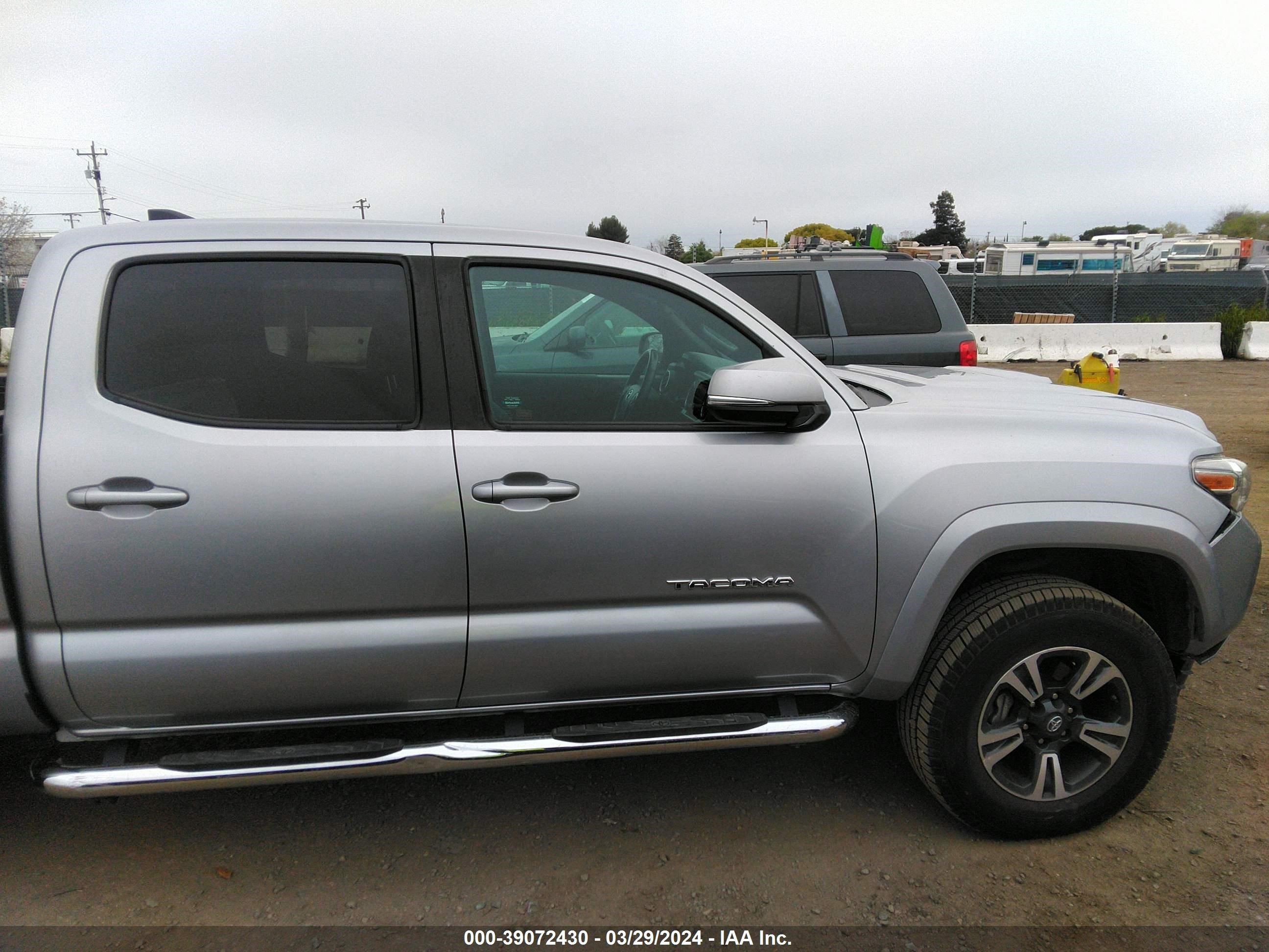 Photo 12 VIN: 3TMDZ5BN4KM065141 - TOYOTA TACOMA 