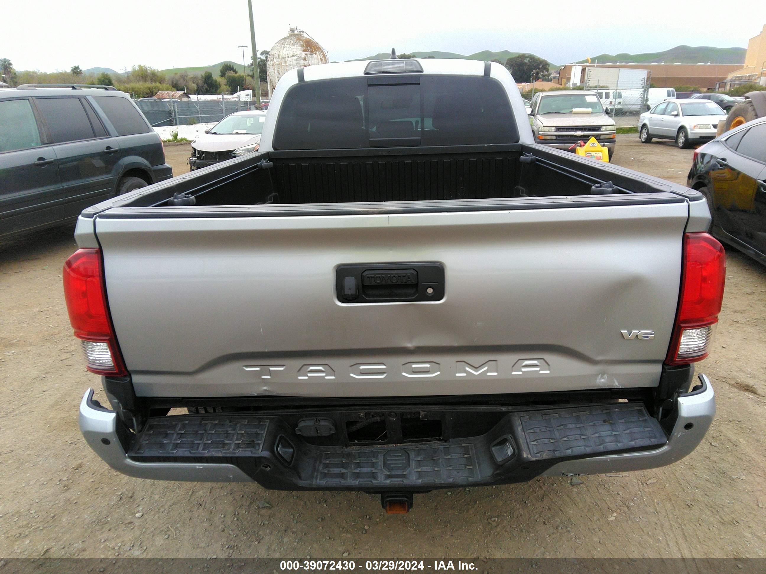 Photo 15 VIN: 3TMDZ5BN4KM065141 - TOYOTA TACOMA 