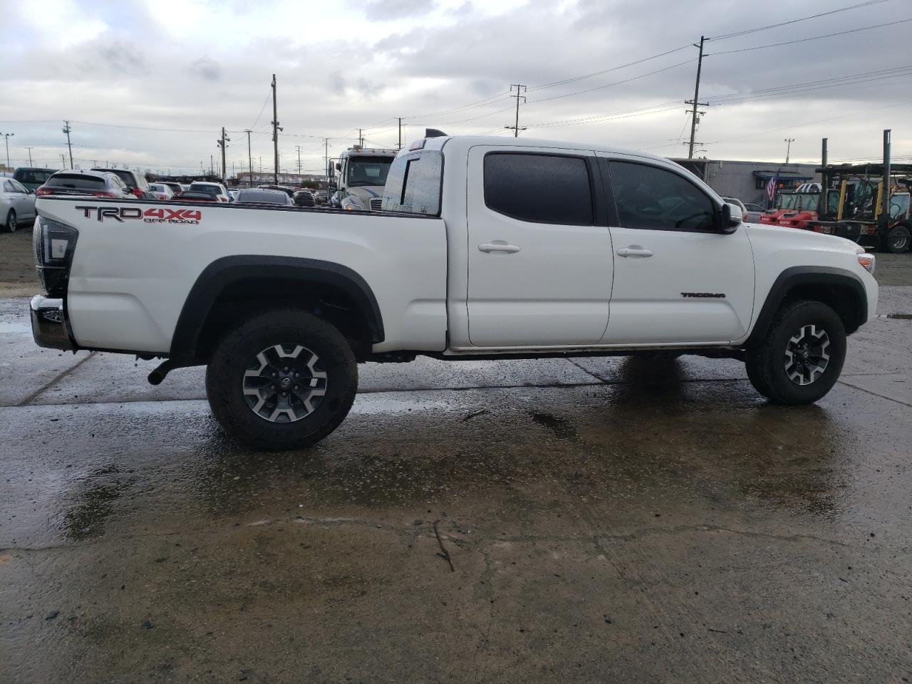 Photo 3 VIN: 3TMDZ5BN4PM165084 - TOYOTA TACOMA 