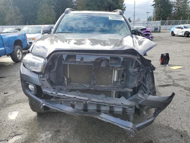 Photo 4 VIN: 3TMDZ5BN5NM123018 - TOYOTA TACOMA DOU 