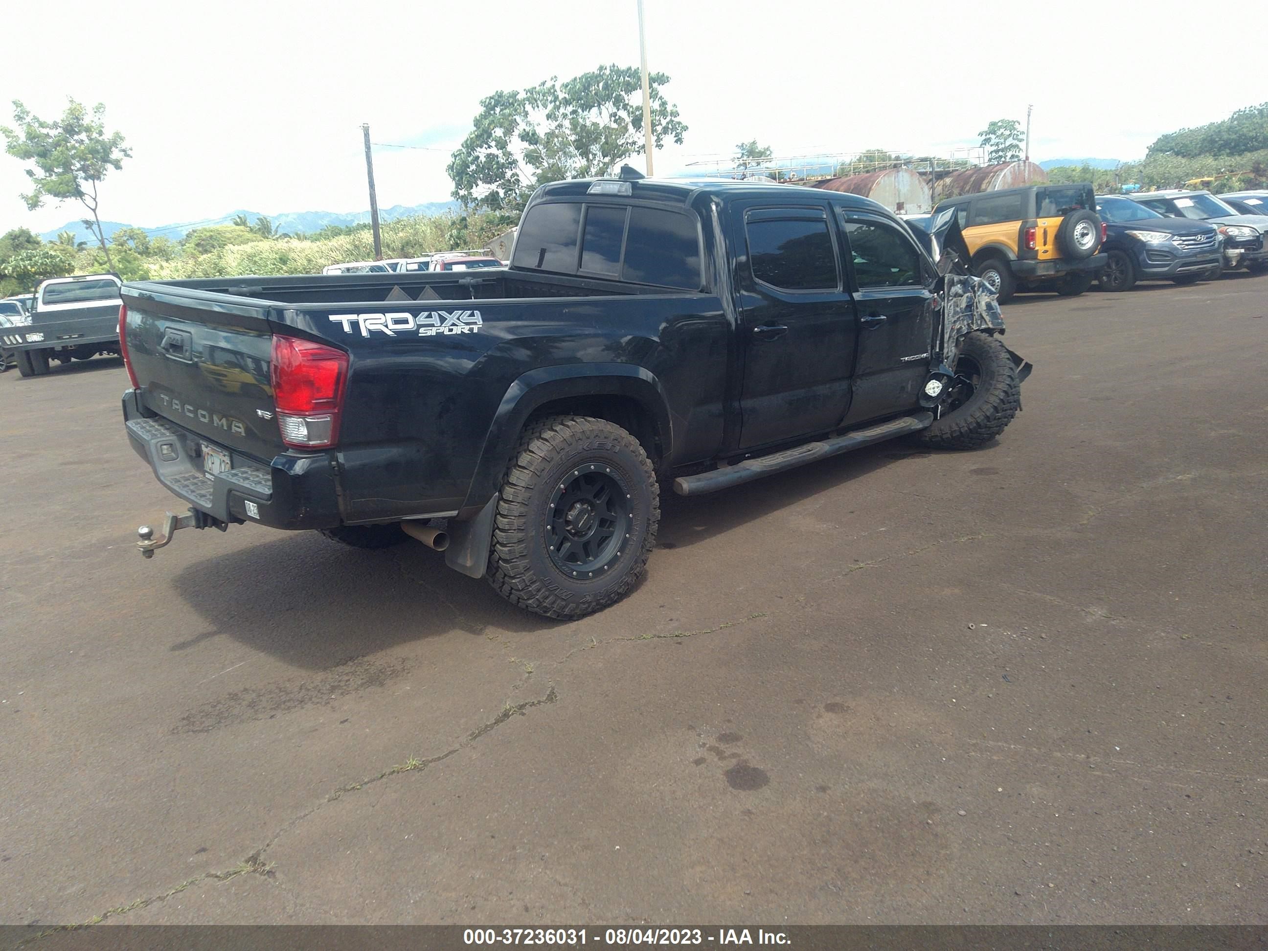 Photo 3 VIN: 3TMDZ5BN6GM011203 - TOYOTA TACOMA 