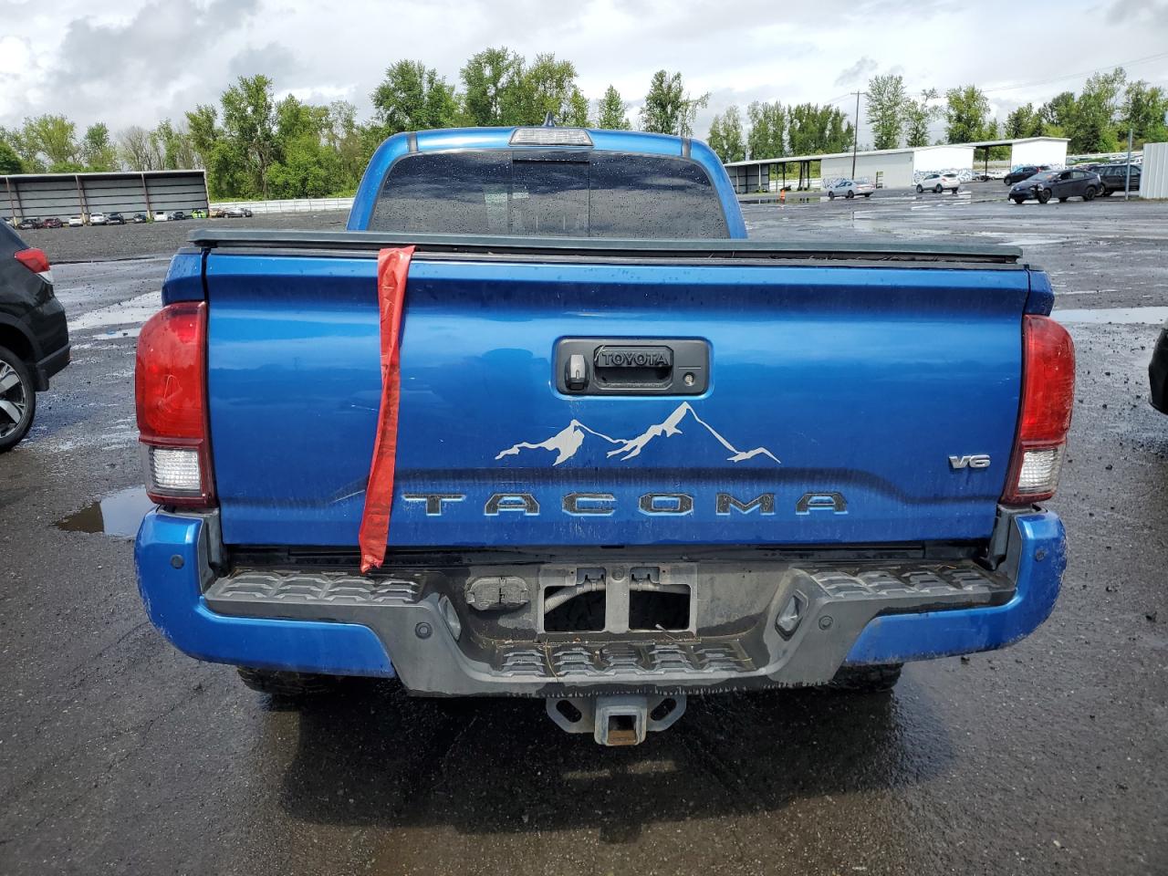 Photo 5 VIN: 3TMDZ5BN6JM045455 - TOYOTA TACOMA 