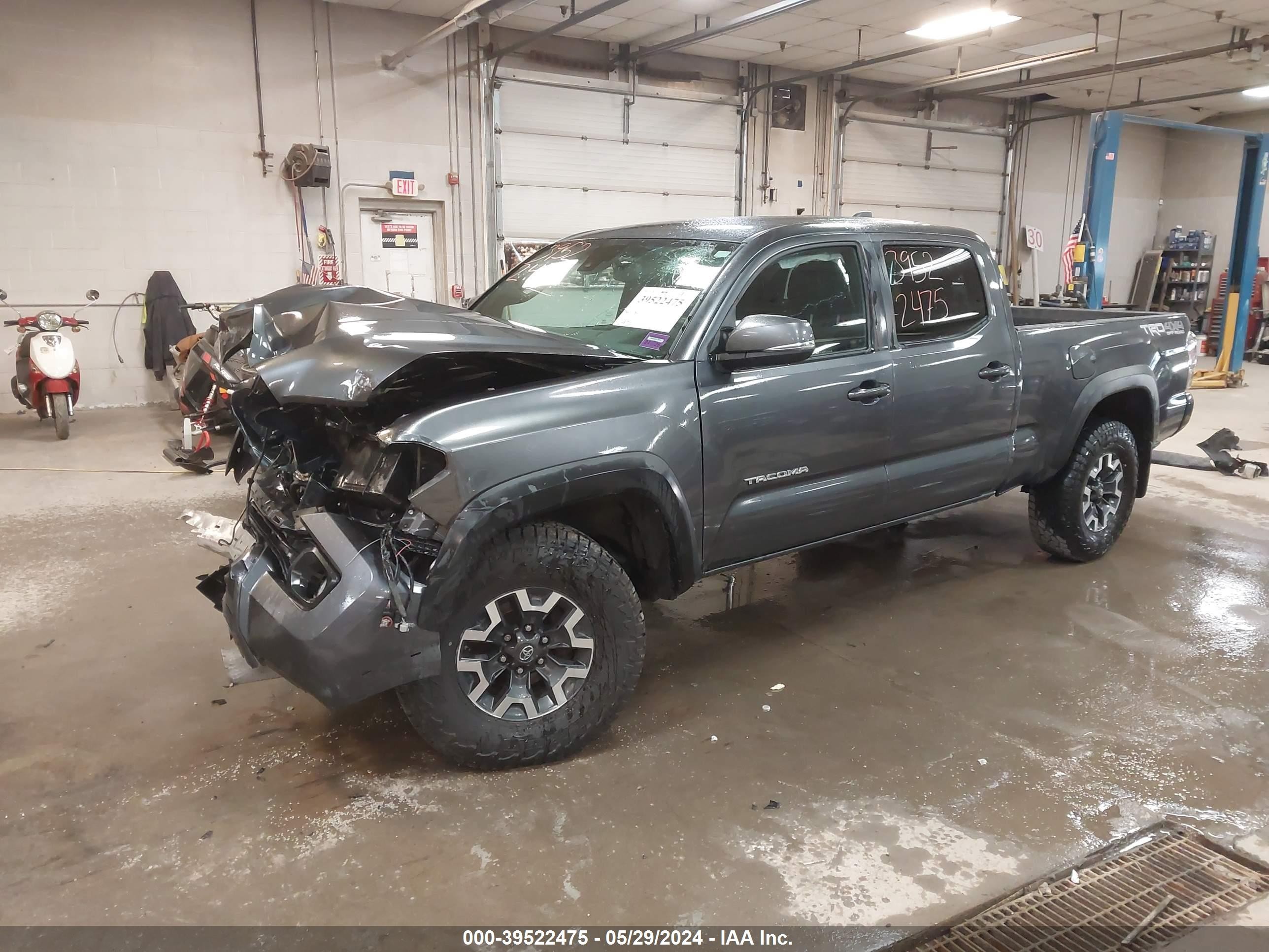 Photo 1 VIN: 3TMDZ5BN6LM090589 - TOYOTA TACOMA 