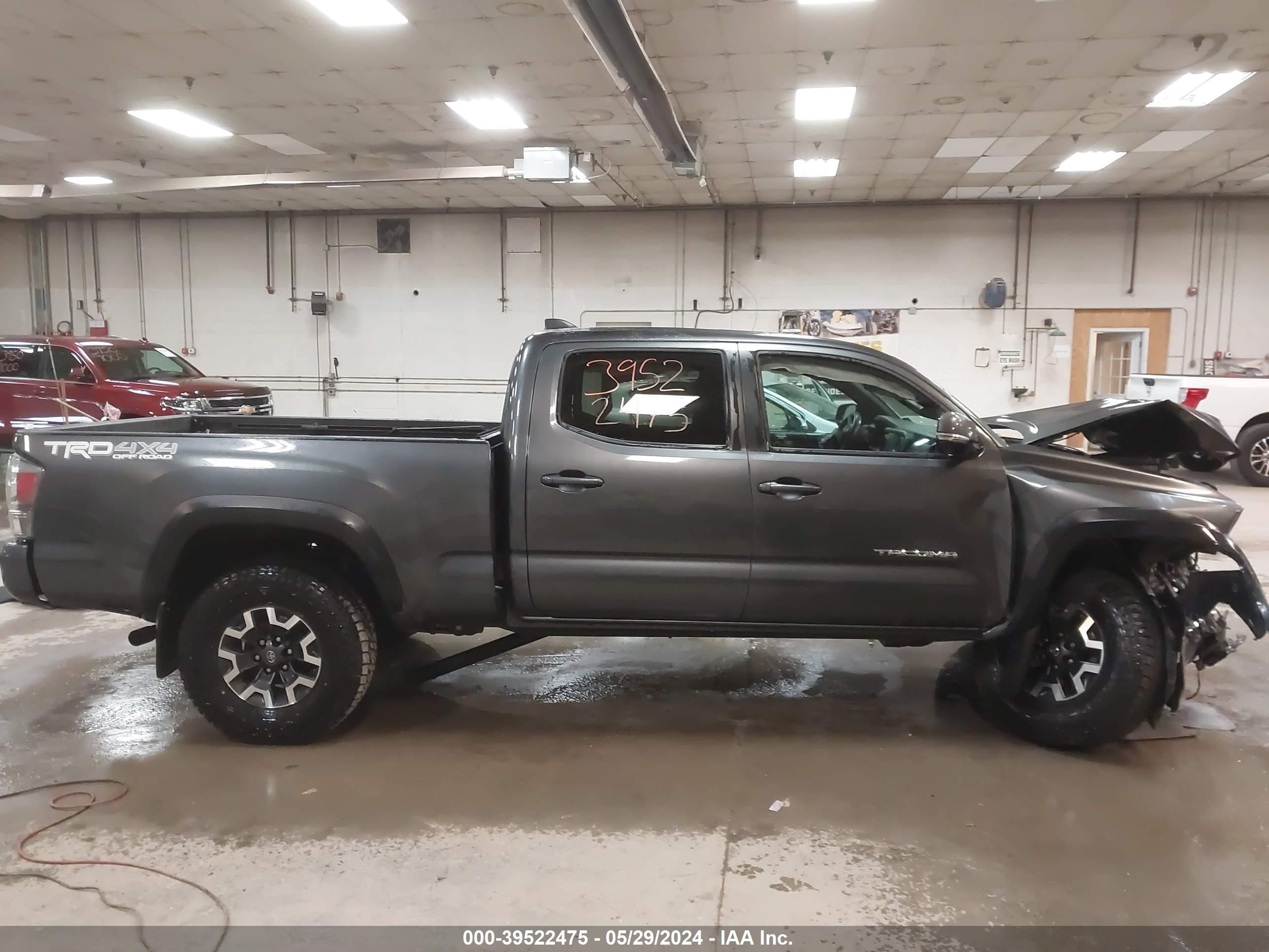 Photo 13 VIN: 3TMDZ5BN6LM090589 - TOYOTA TACOMA 