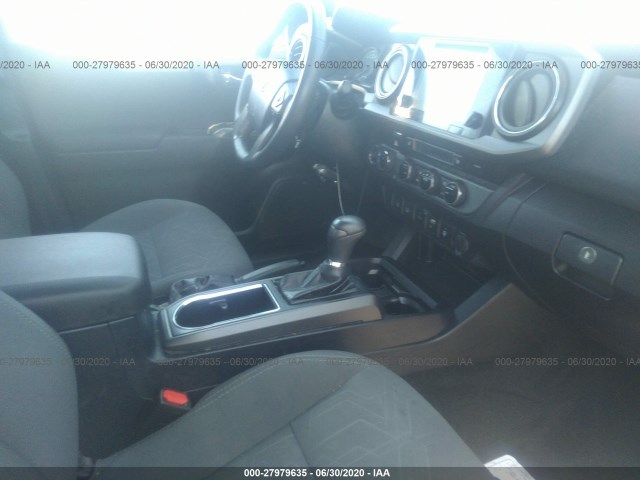 Photo 4 VIN: 3TMDZ5BN7HM033728 - TOYOTA TACOMA 