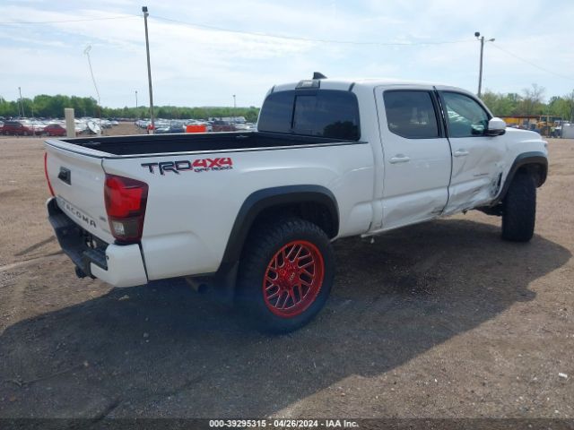 Photo 3 VIN: 3TMDZ5BN7JM048526 - TOYOTA TACOMA 