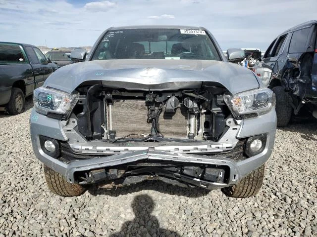 Photo 4 VIN: 3TMDZ5BN7NM125563 - TOYOTA TACOMA DOU 