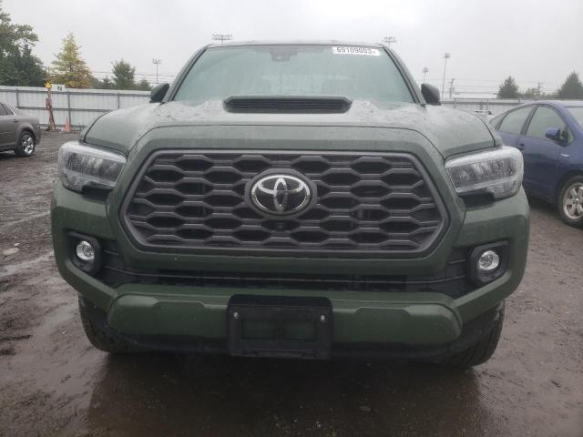 Photo 4 VIN: 3TMDZ5BN7NM128009 - TOYOTA TACOMA DOU 