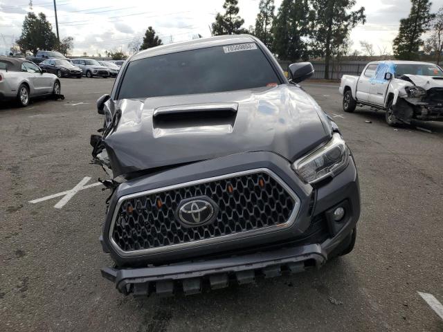 Photo 4 VIN: 3TMDZ5BN8JM041715 - TOYOTA TACOMA 