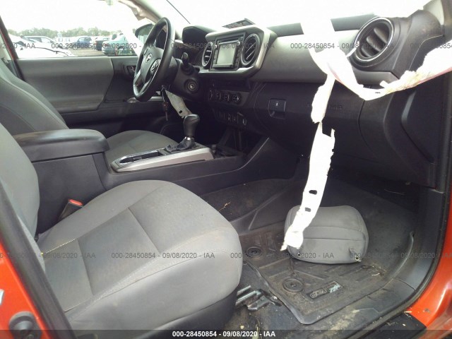 Photo 4 VIN: 3TMDZ5BN8JM050673 - TOYOTA TACOMA 