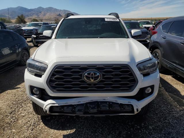 Photo 4 VIN: 3TMDZ5BN8MM101478 - TOYOTA TACOMA DOU 