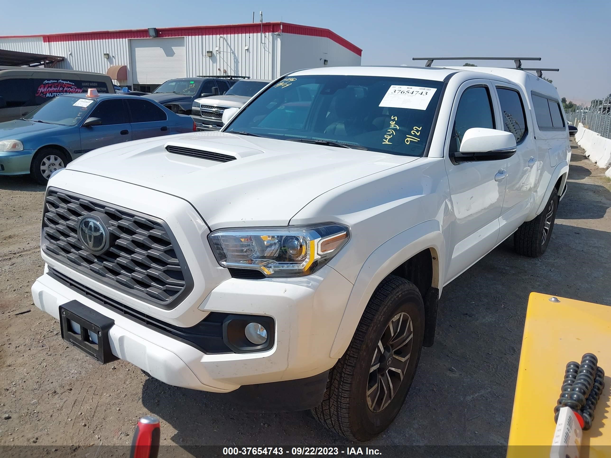 Photo 1 VIN: 3TMDZ5BN8NM126706 - TOYOTA TACOMA 