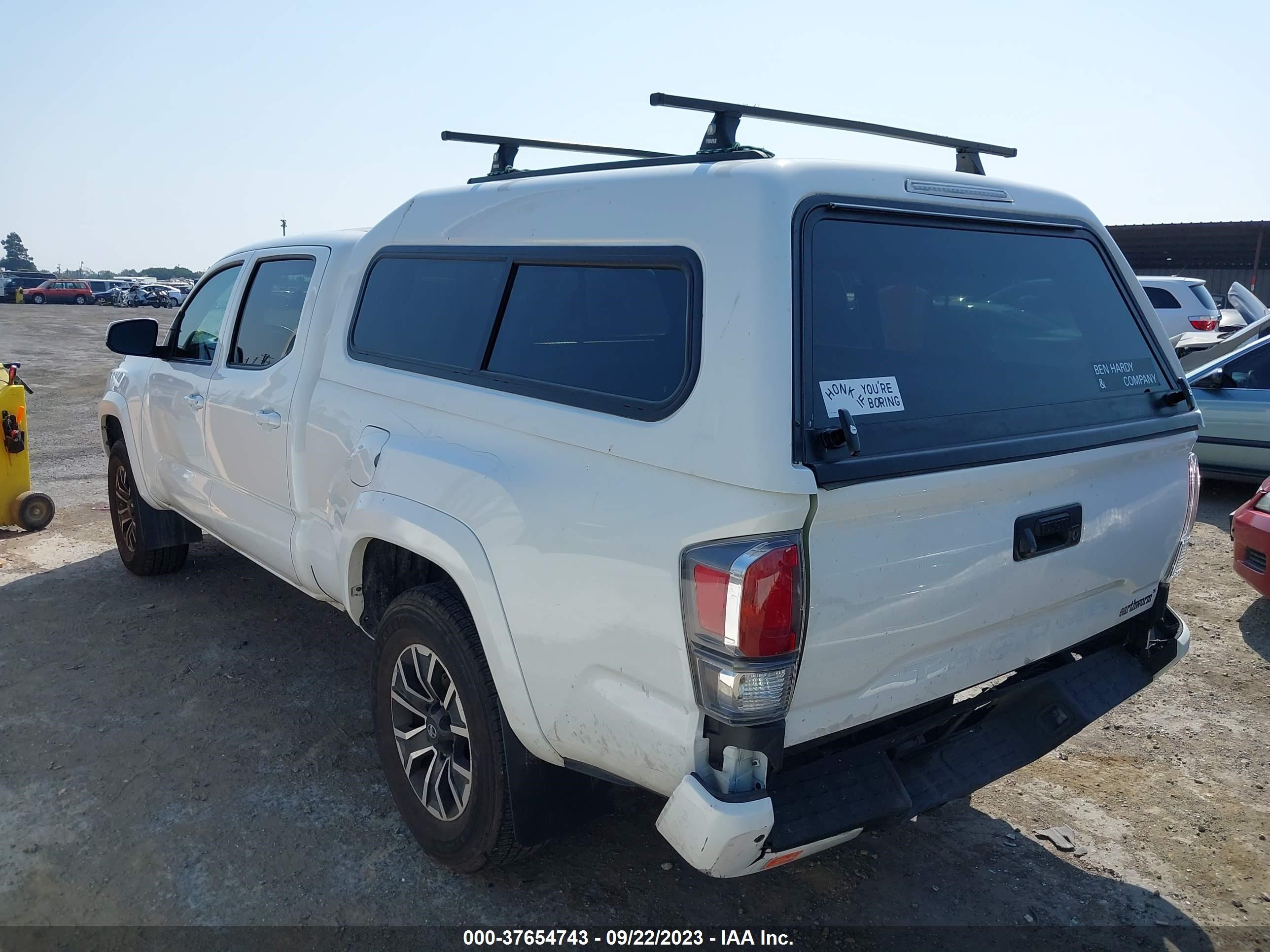 Photo 2 VIN: 3TMDZ5BN8NM126706 - TOYOTA TACOMA 