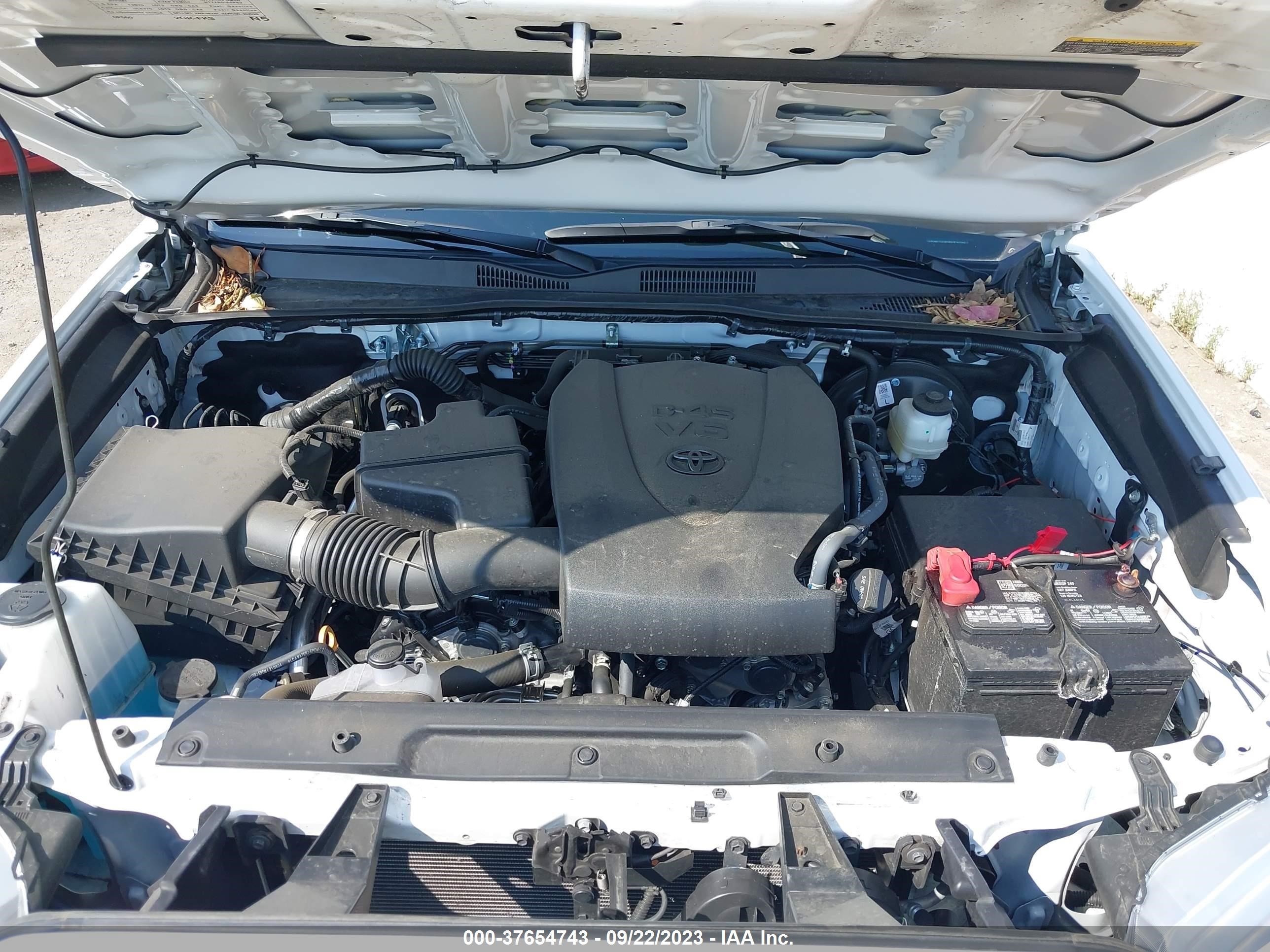 Photo 9 VIN: 3TMDZ5BN8NM126706 - TOYOTA TACOMA 