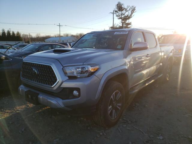 Photo 1 VIN: 3TMDZ5BN9JM037348 - TOYOTA TACOMA DOU 