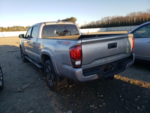 Photo 2 VIN: 3TMDZ5BN9JM037348 - TOYOTA TACOMA DOU 