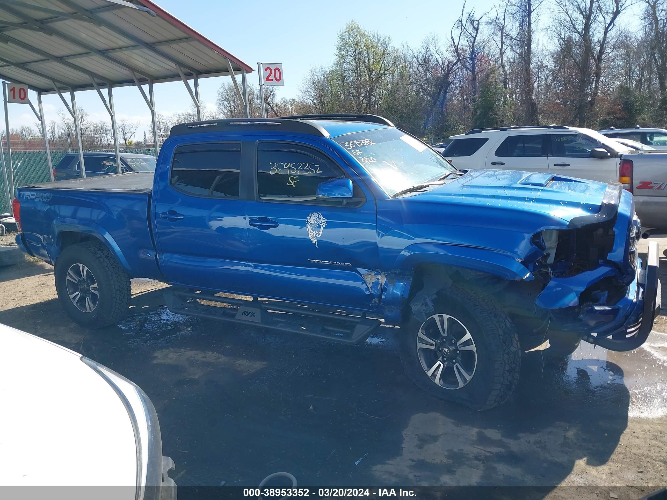 Photo 12 VIN: 3TMDZ5BNXHM028958 - TOYOTA TACOMA 