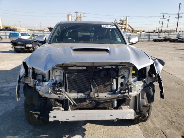 Photo 4 VIN: 3TMDZ5BNXPM146328 - TOYOTA TACOMA DOU 