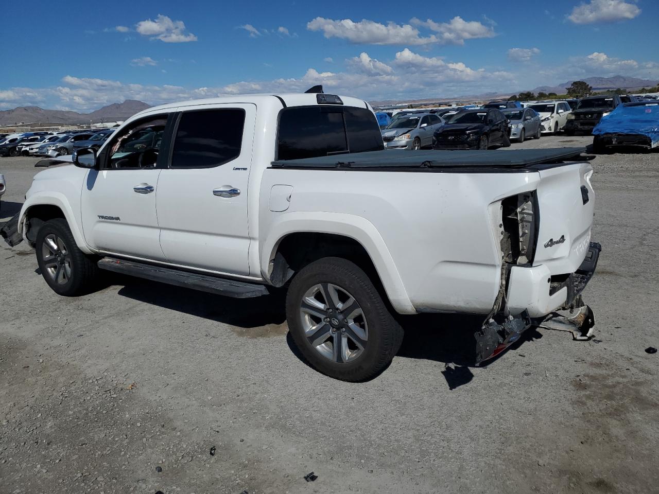 Photo 1 VIN: 3TMGZ5AN7JM162377 - TOYOTA TACOMA 