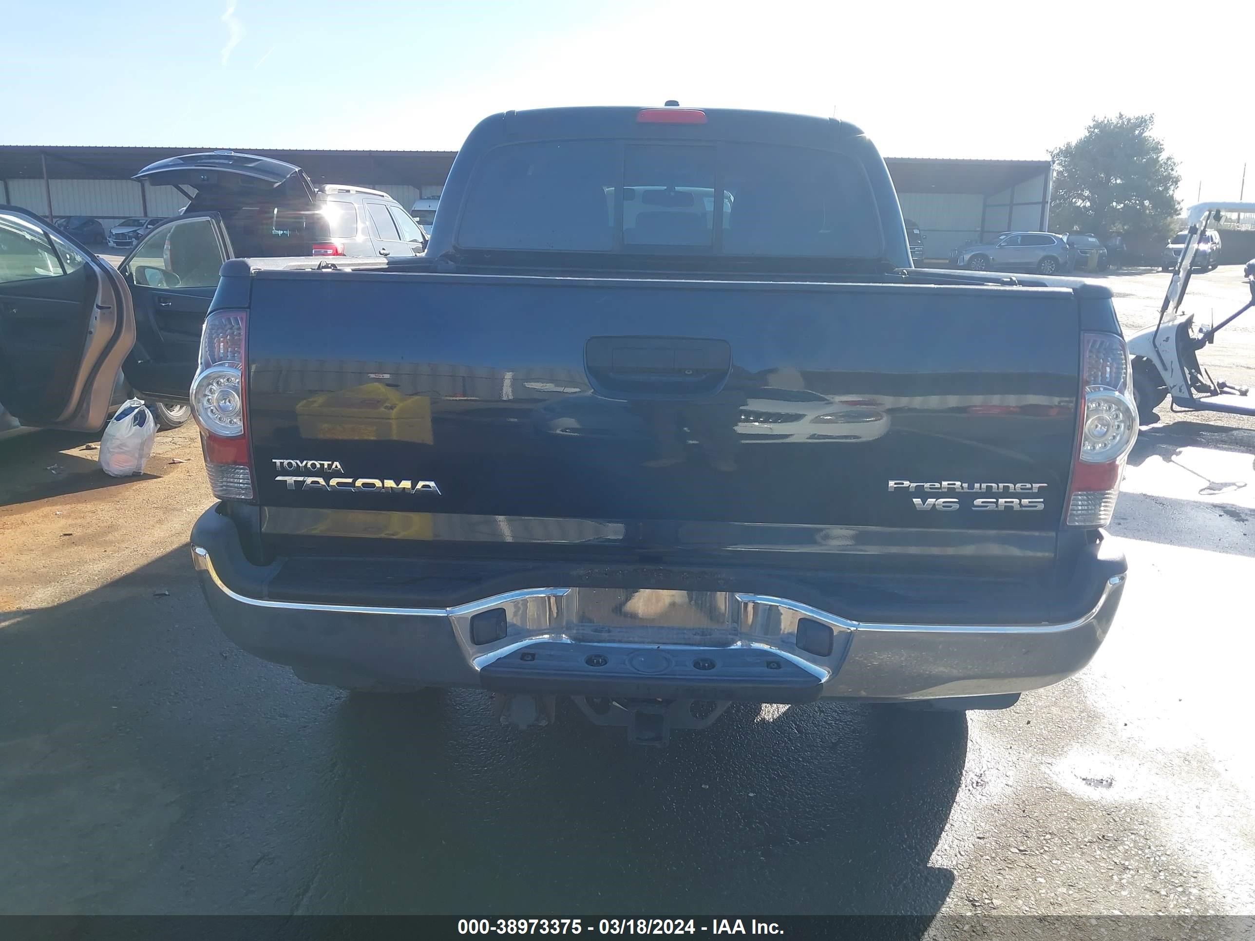 Photo 15 VIN: 3TMJU4GN0AM106528 - TOYOTA TACOMA 