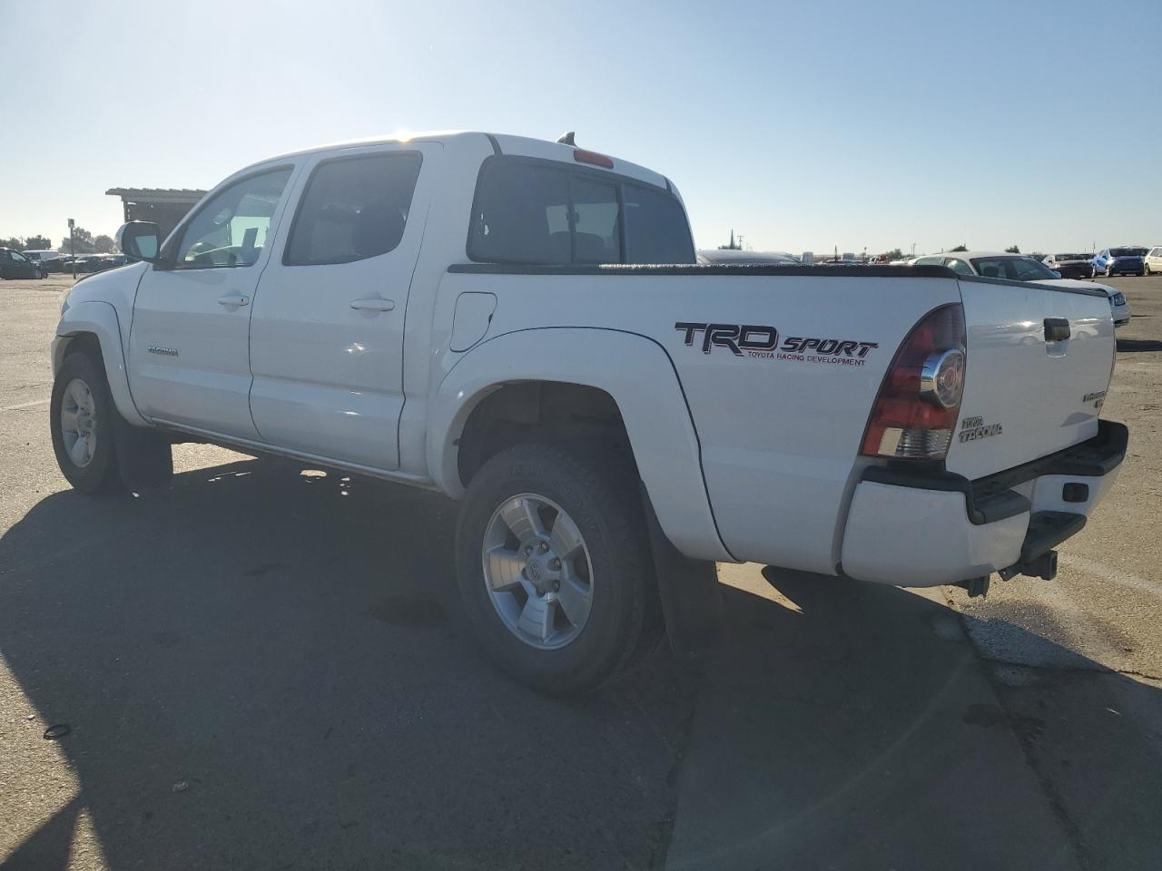 Photo 1 VIN: 3TMJU4GN0EM160417 - TOYOTA TACOMA 