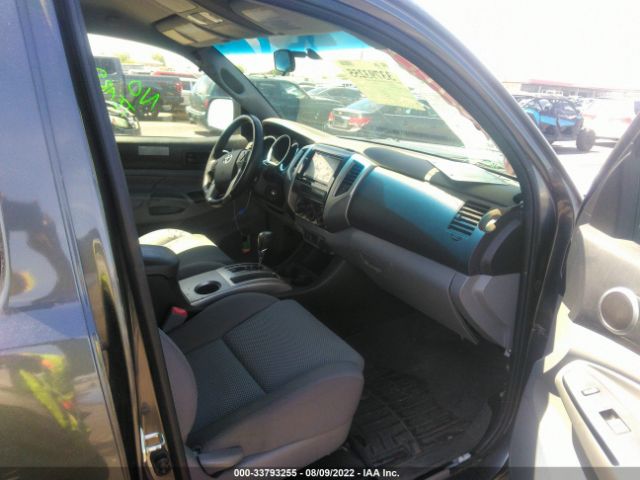 Photo 4 VIN: 3TMJU4GN0EM170719 - TOYOTA TACOMA 