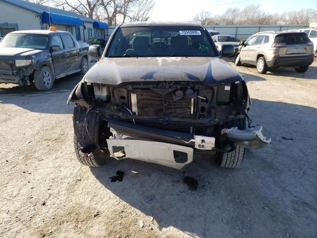 Photo 4 VIN: 3TMJU4GN1AM093000 - TOYOTA TACOMA DOU 