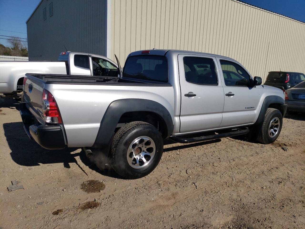 Photo 2 VIN: 3TMJU4GN1AM096995 - TOYOTA TACOMA 