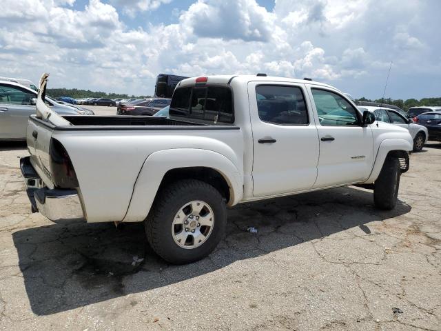 Photo 2 VIN: 3TMJU4GN1AM098276 - TOYOTA TACOMA DOU 