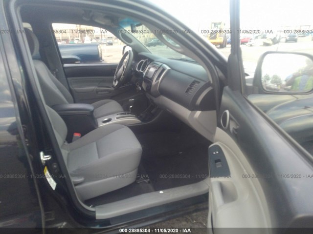 Photo 4 VIN: 3TMJU4GN2FM183537 - TOYOTA TACOMA 