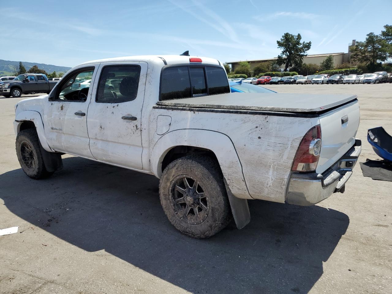 Photo 1 VIN: 3TMJU4GN3FM187855 - TOYOTA TACOMA 