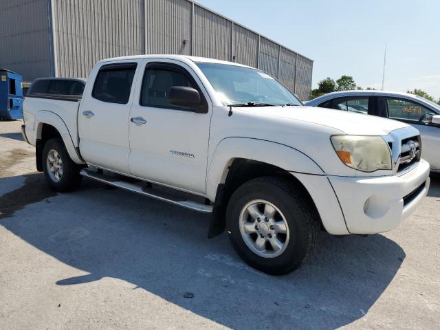 Photo 3 VIN: 3TMJU4GN4AM097817 - TOYOTA TACOMA 