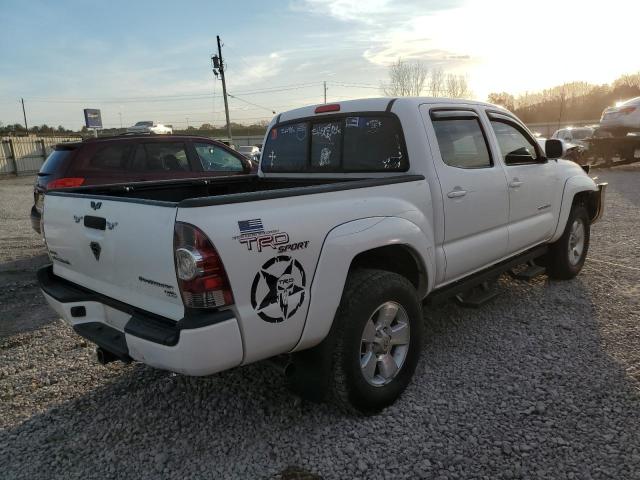 Photo 2 VIN: 3TMJU4GN4BM112348 - TOYOTA TACOMA DOU 