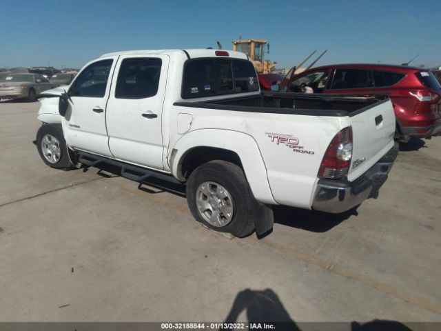 Photo 2 VIN: 3TMJU4GN4BM124662 - TOYOTA TACOMA 