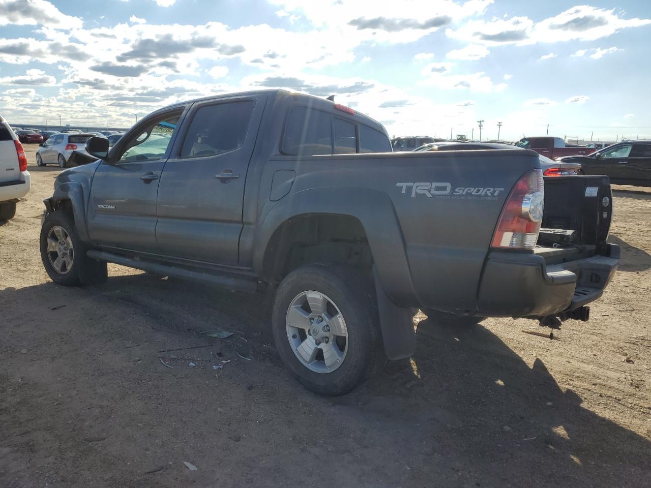 Photo 1 VIN: 3TMJU4GN4EM159531 - TOYOTA TACOMA 