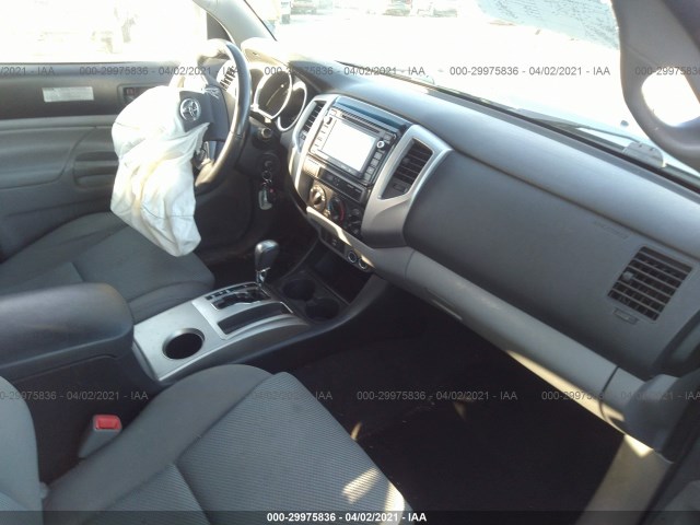 Photo 4 VIN: 3TMJU4GN6EM168795 - TOYOTA TACOMA 