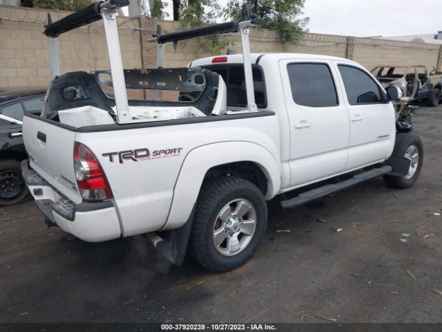 Photo 3 VIN: 3TMJU4GN6EM168909 - TOYOTA TACOMA 