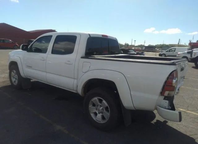 Photo 2 VIN: 3TMJU4GN7CM135513 - TOYOTA TACOMA 