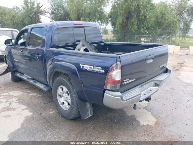 Photo 2 VIN: 3TMJU4GN7DM139417 - TOYOTA TACOMA 