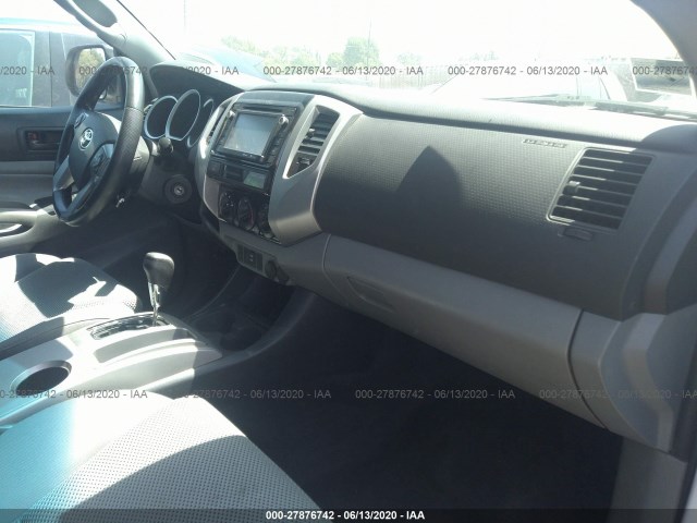 Photo 4 VIN: 3TMJU4GN7FM187681 - TOYOTA TACOMA 