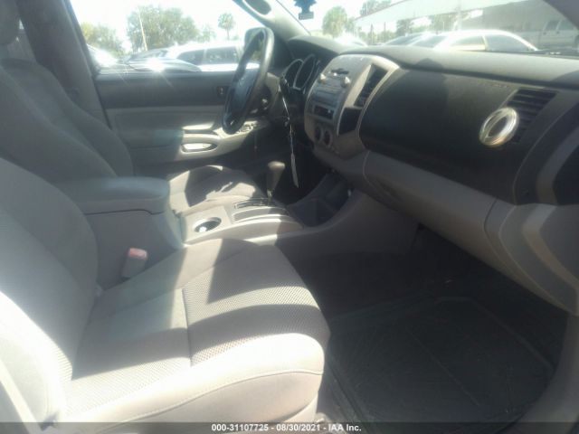 Photo 4 VIN: 3TMJU4GN8BM121411 - TOYOTA TACOMA 