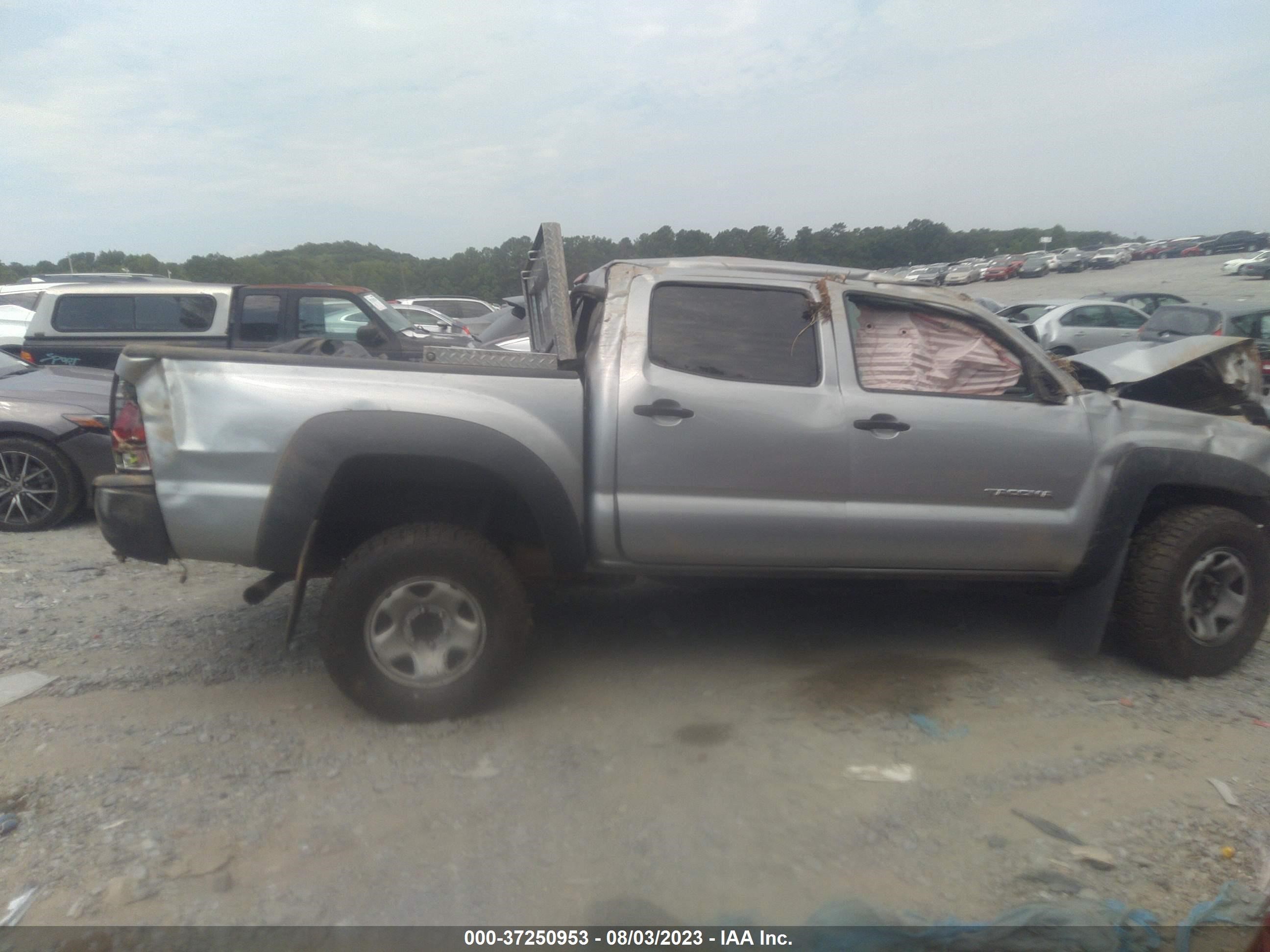 Photo 11 VIN: 3TMJU4GN8EM157667 - TOYOTA TACOMA 