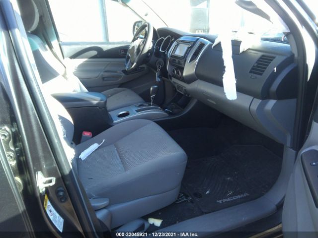 Photo 4 VIN: 3TMJU4GN8FM176138 - TOYOTA TACOMA 