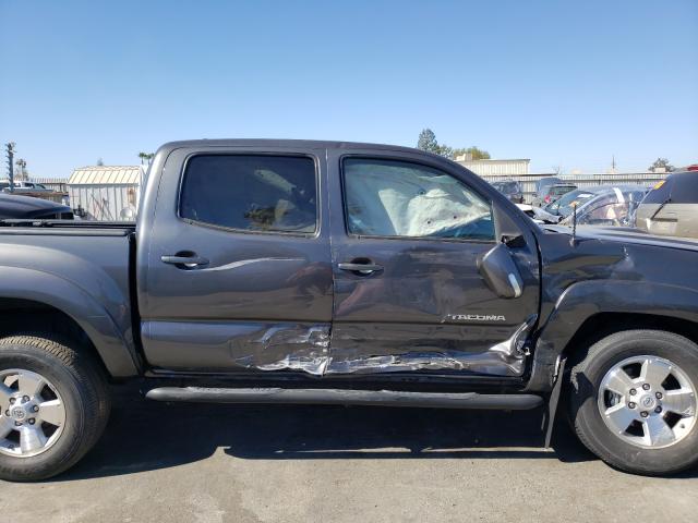 Photo 8 VIN: 3TMJU4GN8FM186541 - TOYOTA TACOMA DOU 