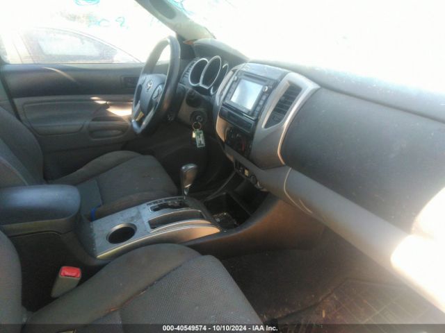 Photo 4 VIN: 3TMJU4GN9FM189271 - TOYOTA TACOMA 