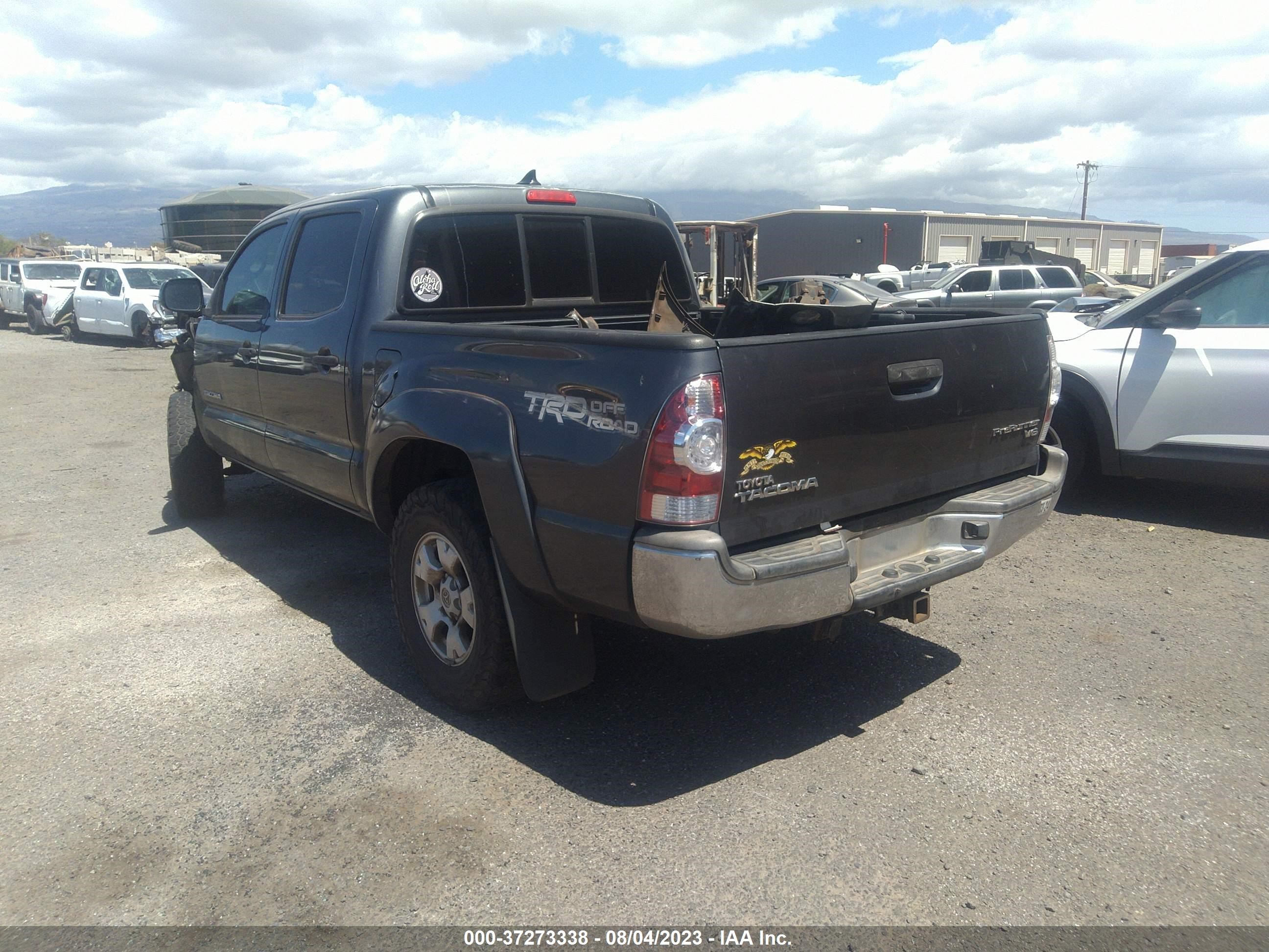 Photo 2 VIN: 3TMJU4GNXFM178599 - TOYOTA TACOMA 