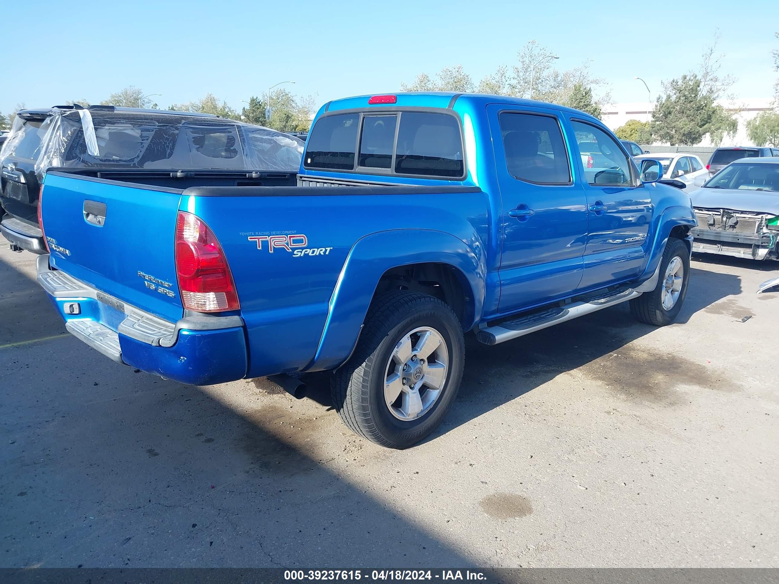 Photo 3 VIN: 3TMJU62N05M004753 - TOYOTA TACOMA 